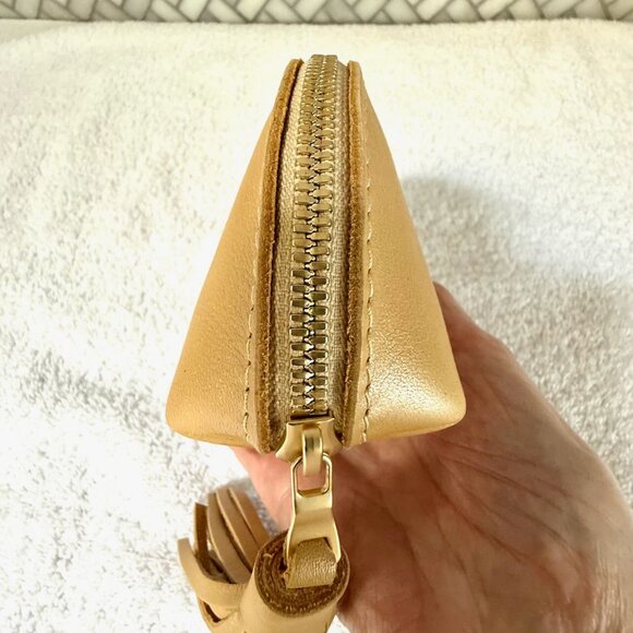 Portland Leather Goods Premium Champagne Taco Tassel Pouch - Brand New - Picture 6 of 8